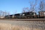 NS 1002 and 4235 as mid train DPUS on NS train 597